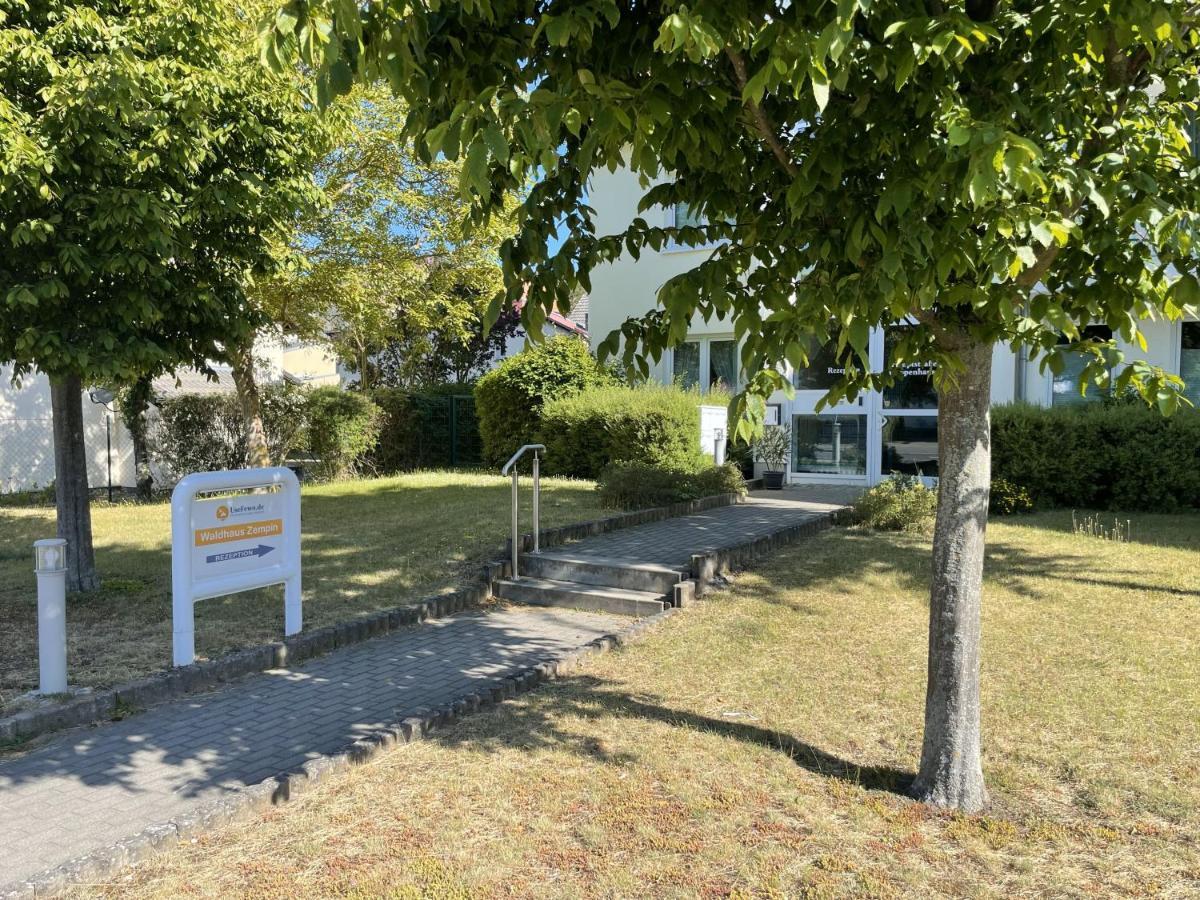 Ferienwohnung Sonnenblick 泽姆平 外观 照片